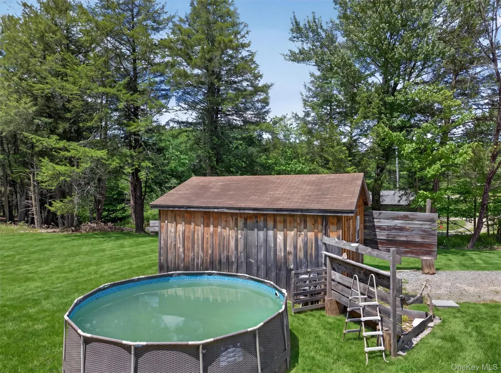 180 Bernas Road Cochecton, NY 12726