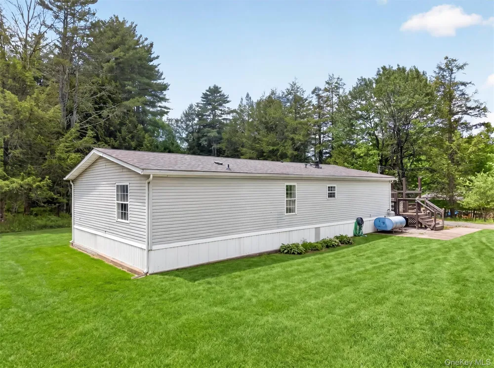 180 Bernas Road Cochecton, NY 12726
