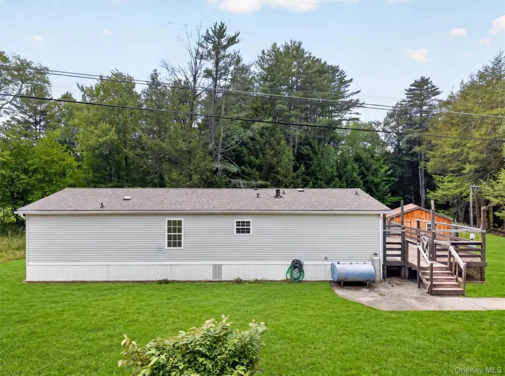 180 Bernas Road Cochecton, NY 12726