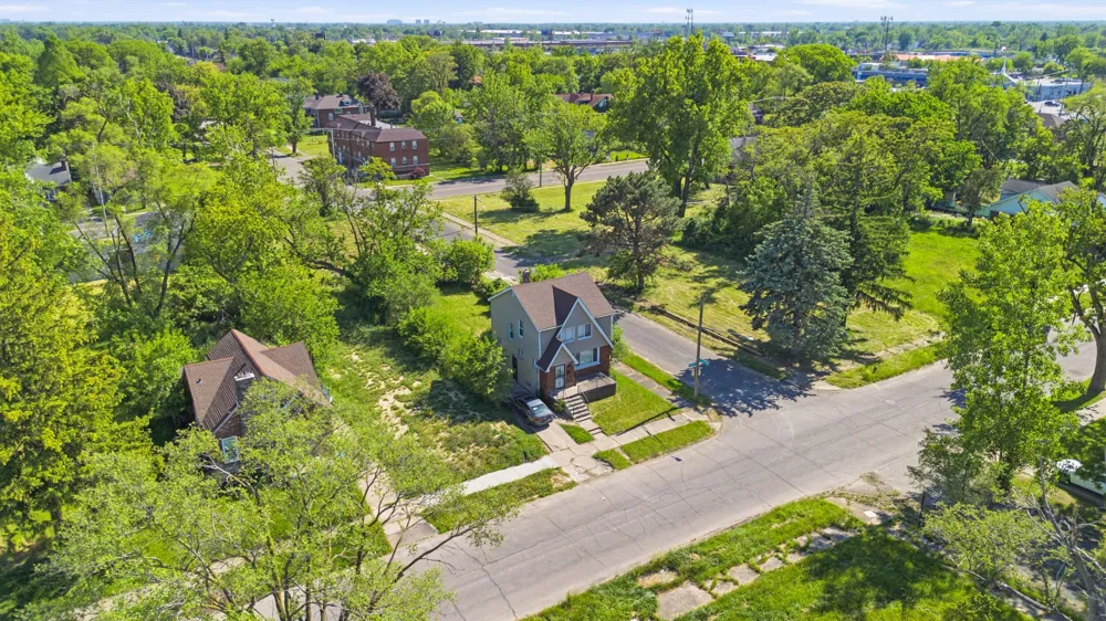 13207 Compass Street Detroit, MI 48227