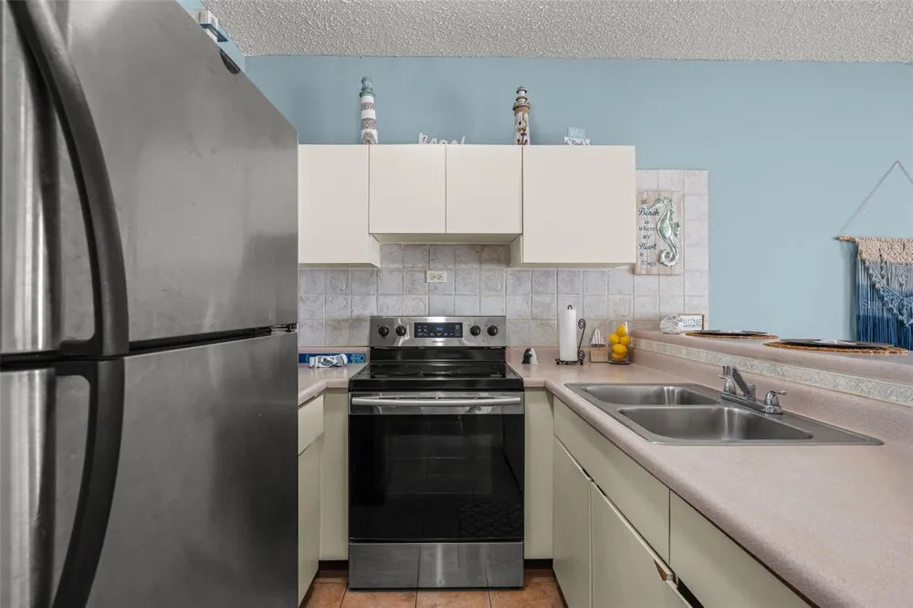 Cond. Montemar 101, OCEAN DRIVE #101 Luquillo, PR 00773