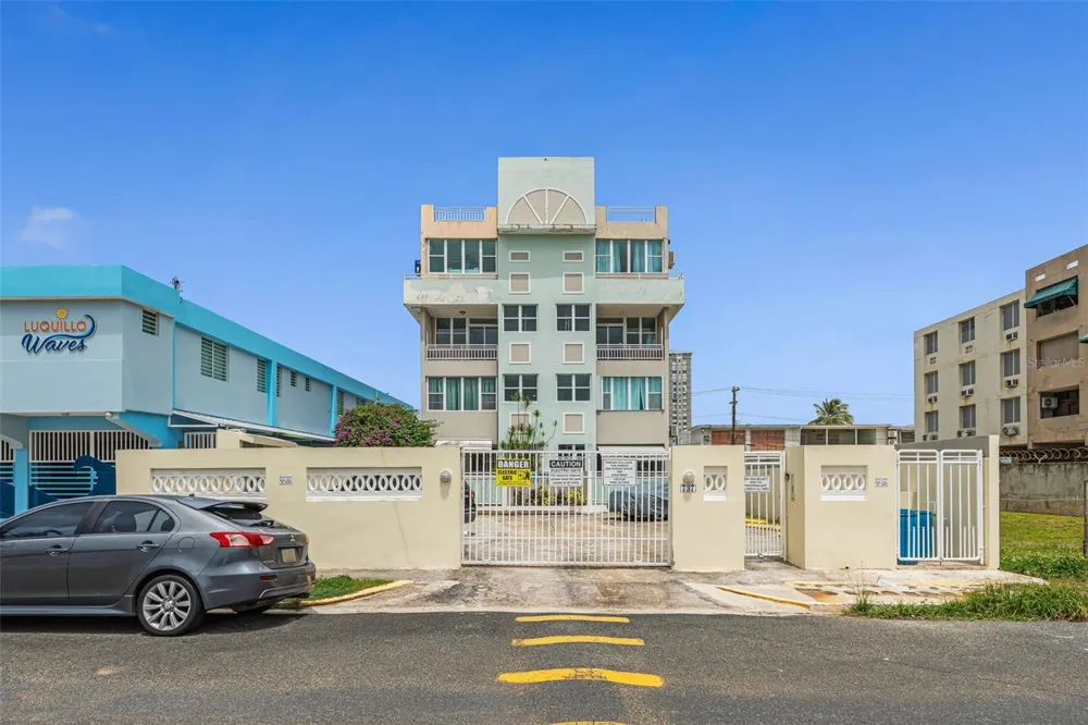 Cond. Montemar 101, OCEAN DRIVE #101 Luquillo, PR 00773