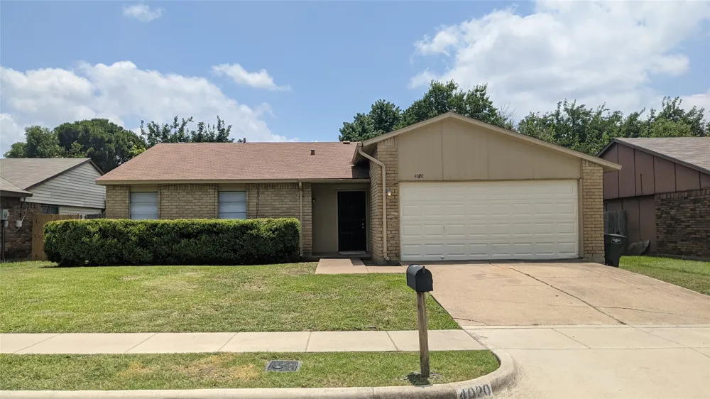 4020 Blue Flag Lane
