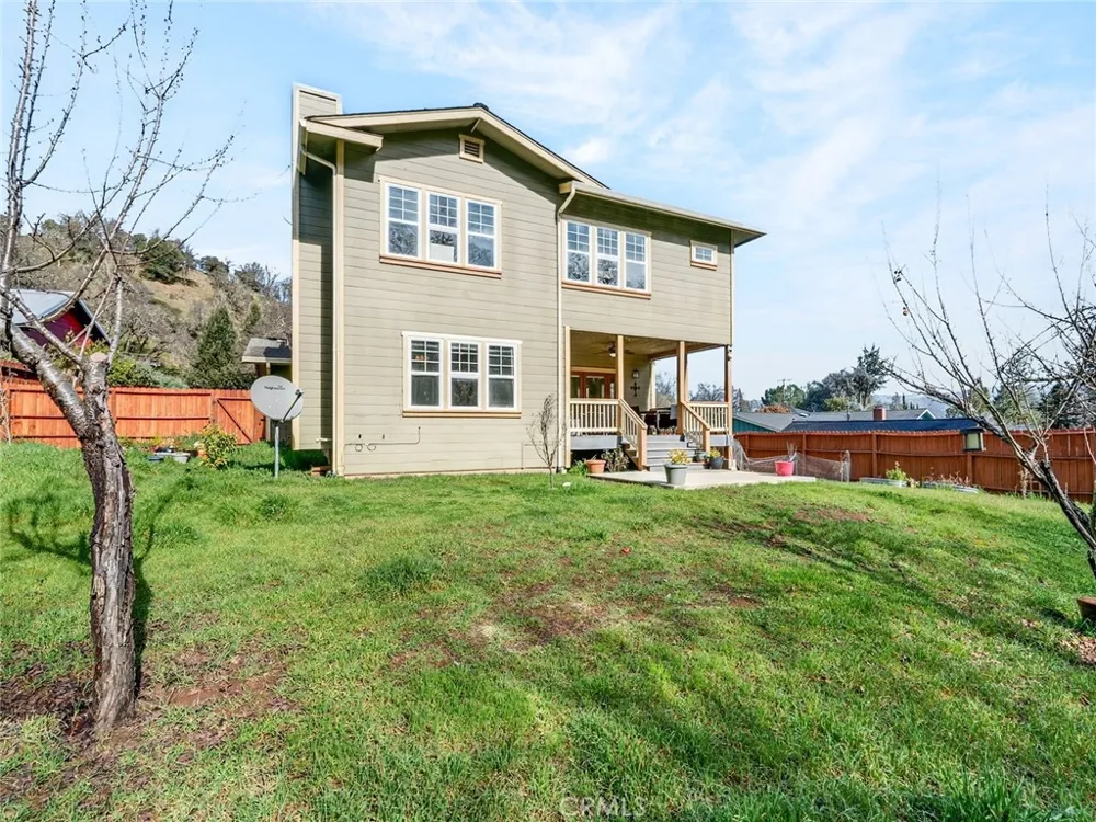 605 Redwood Ukiah, CA 95482