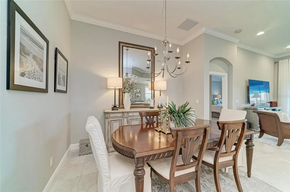 202 BELLA VISTA TERRACE #28D Nokomis, FL 34275