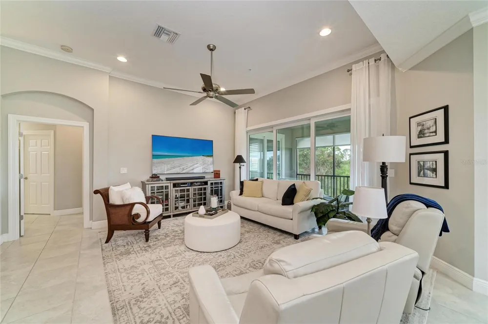 202 BELLA VISTA TERRACE #28D Nokomis, FL 34275