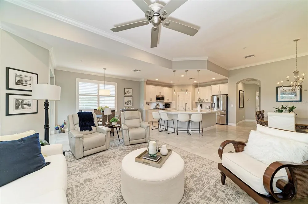 202 BELLA VISTA TERRACE #28D Nokomis, FL 34275