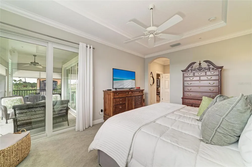 202 BELLA VISTA TERRACE #28D Nokomis, FL 34275