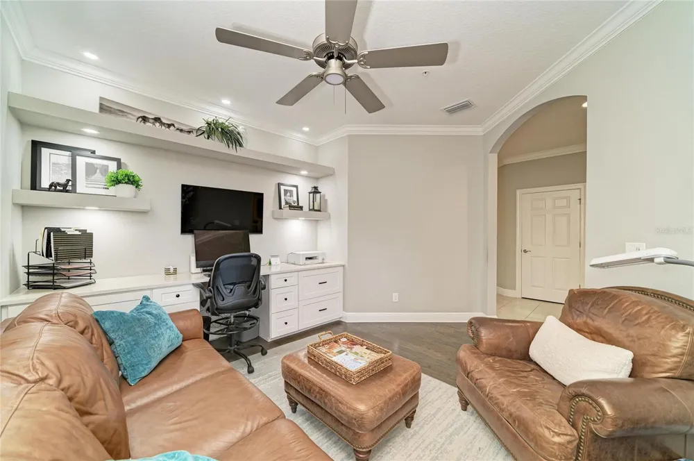 202 BELLA VISTA TERRACE #28D Nokomis, FL 34275