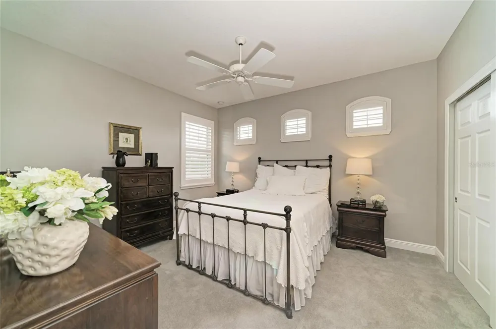 202 BELLA VISTA TERRACE #28D Nokomis, FL 34275