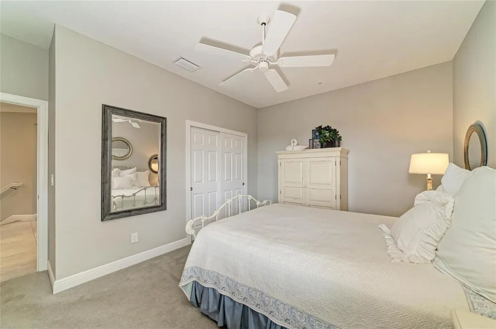 202 BELLA VISTA TERRACE #28D Nokomis, FL 34275