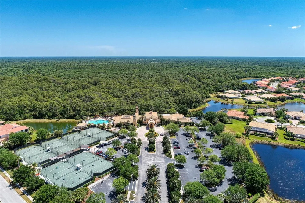 202 BELLA VISTA TERRACE #28D Nokomis, FL 34275