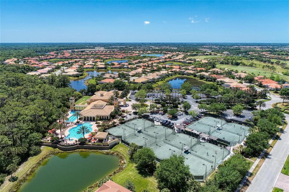 202 BELLA VISTA TERRACE #28D Nokomis, FL 34275