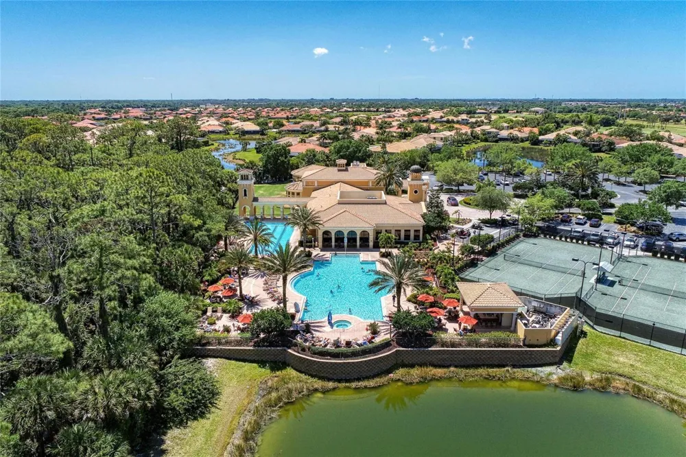 202 BELLA VISTA TERRACE #28D Nokomis, FL 34275