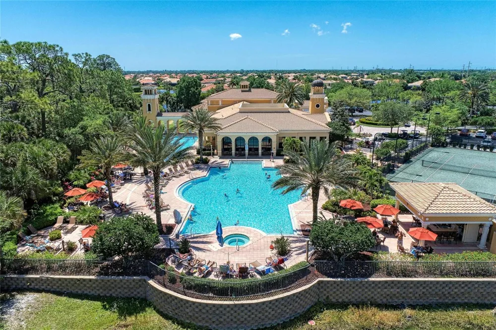 202 BELLA VISTA TERRACE #28D Nokomis, FL 34275