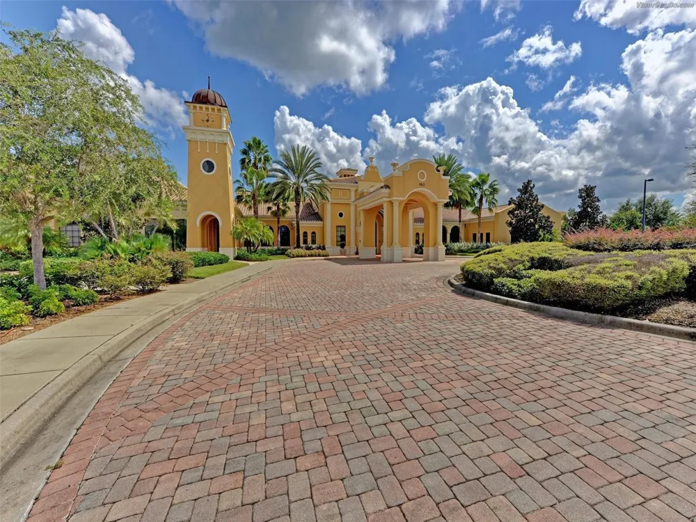 202 BELLA VISTA TERRACE #28D Nokomis, FL 34275