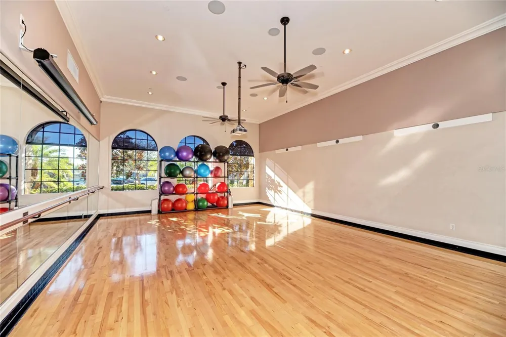 202 BELLA VISTA TERRACE #28D Nokomis, FL 34275