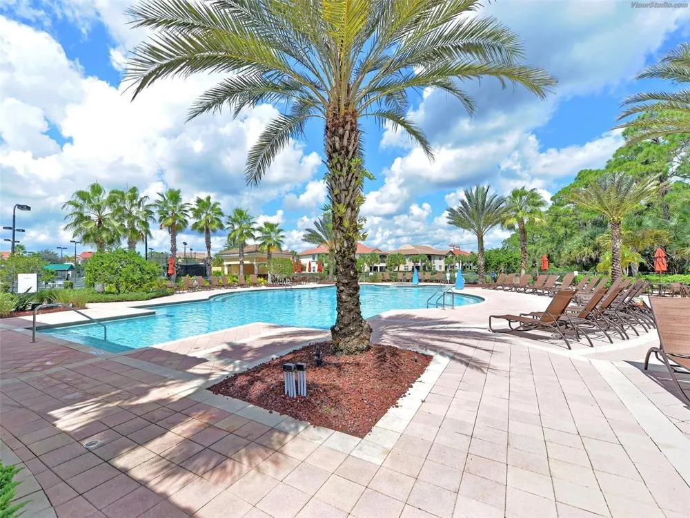 202 BELLA VISTA TERRACE #28D Nokomis, FL 34275
