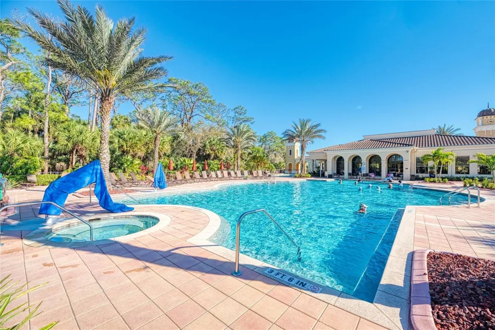 202 BELLA VISTA TERRACE #28D Nokomis, FL 34275