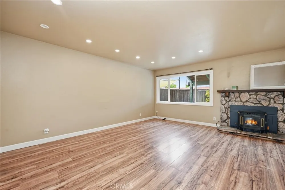 1633 Montana Vista Lakeport, CA 95453
