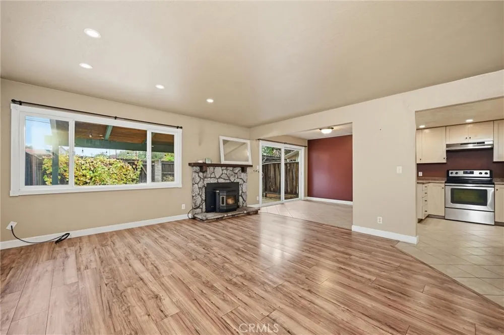 1633 Montana Vista Lakeport, CA 95453
