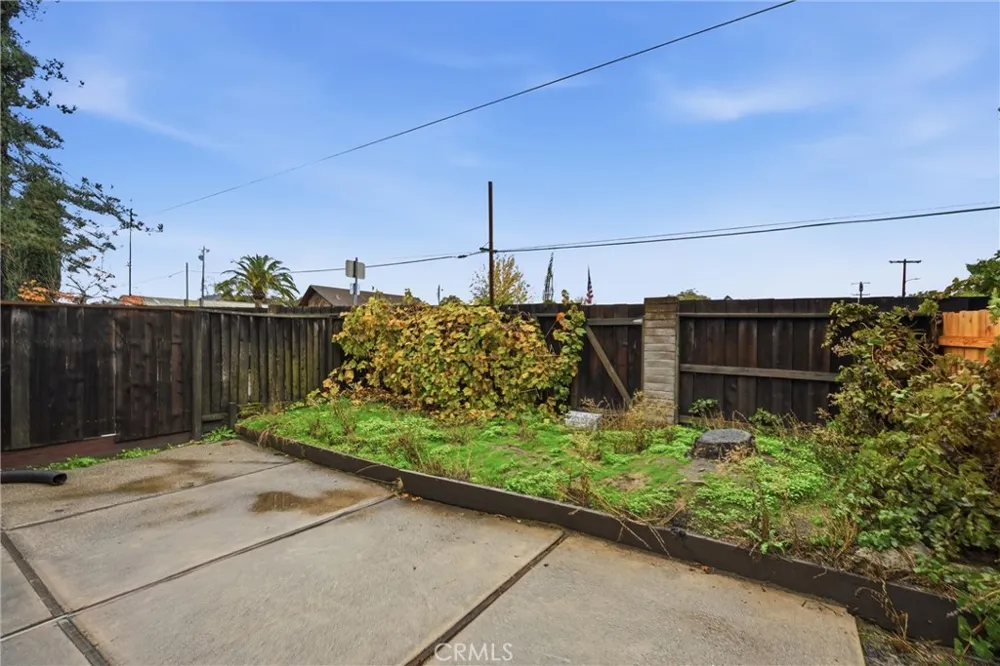 1633 Montana Vista Lakeport, CA 95453