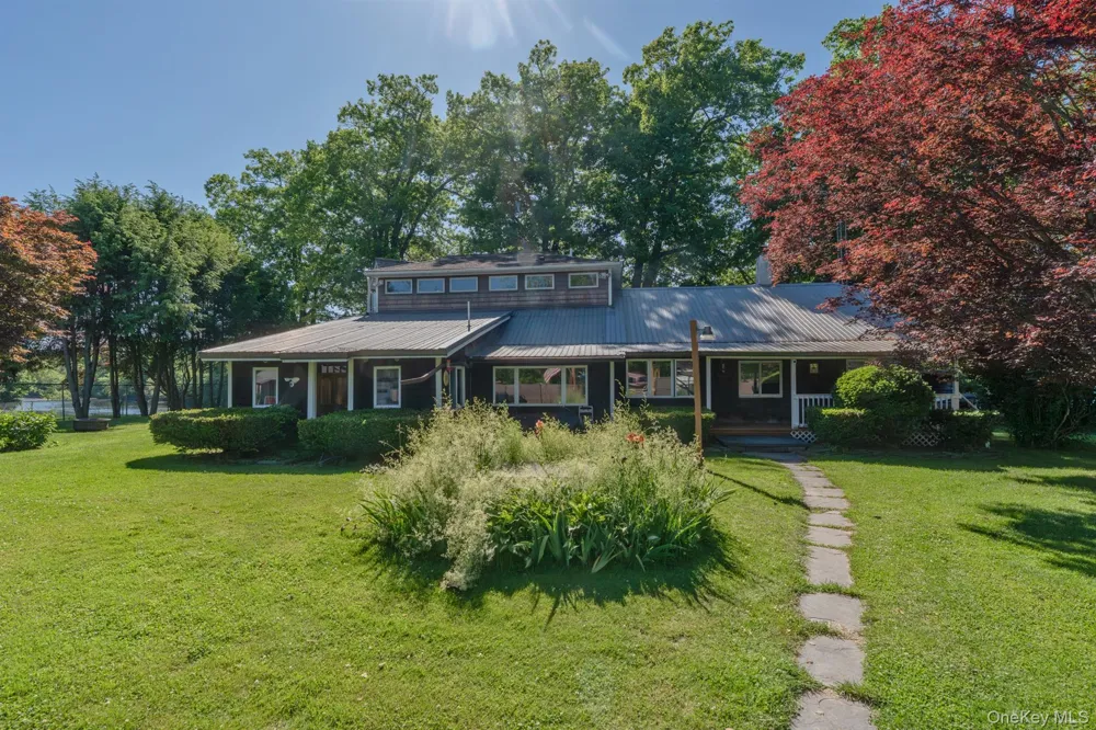 234 Sawmill Road Lake Katrine, NY 12449