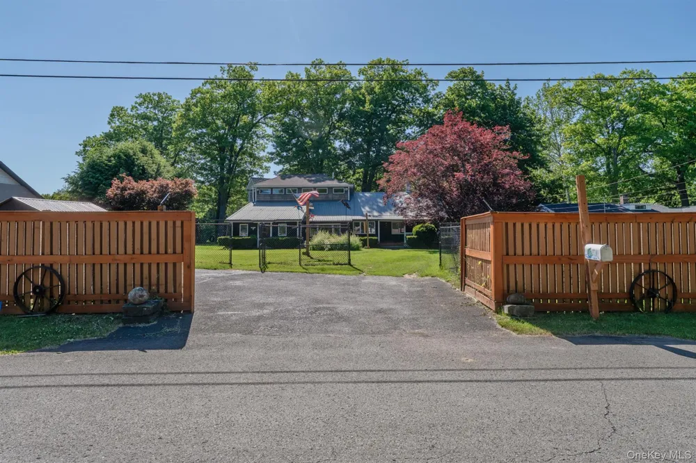 234 Sawmill Road Lake Katrine, NY 12449
