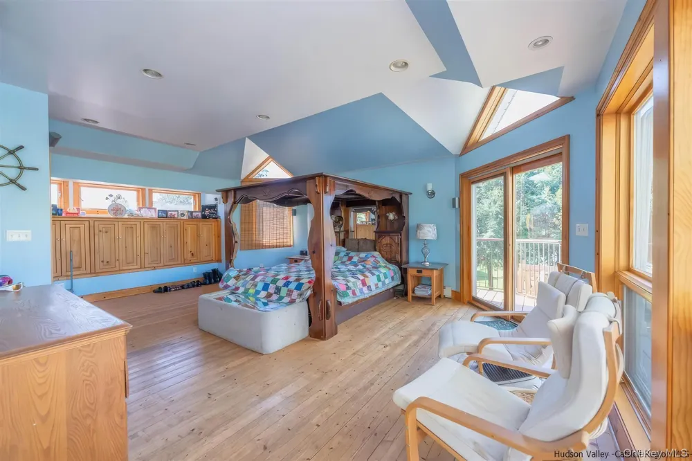 234 Sawmill Road Lake Katrine, NY 12449