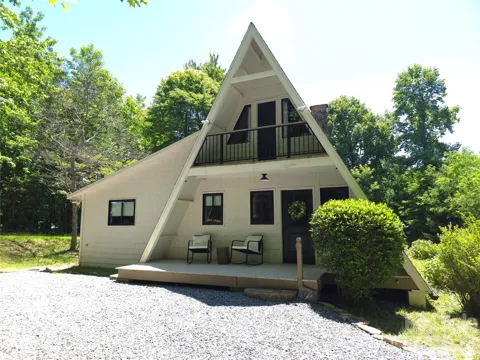 826 Shumont Road