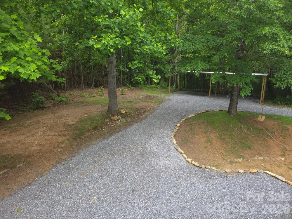 826 Shumont Road Black Mountain, NC 28711