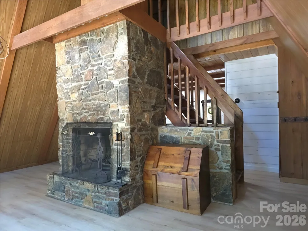 826 Shumont Road Black Mountain, NC 28711