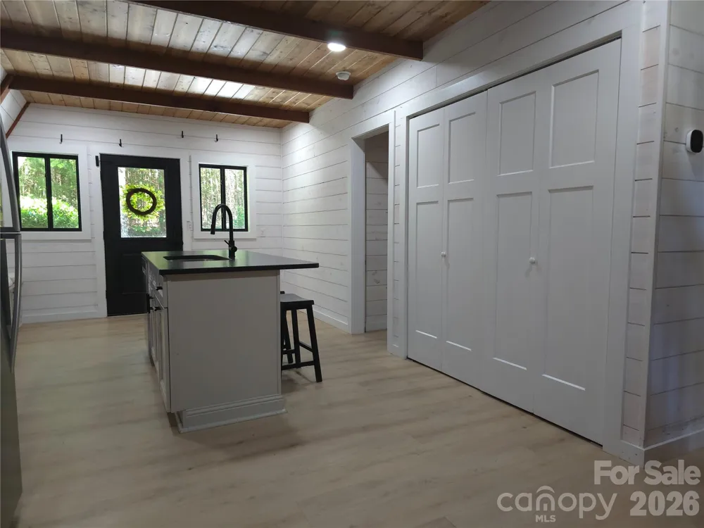 826 Shumont Road Black Mountain, NC 28711