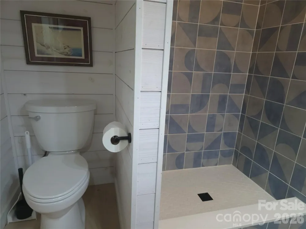 826 Shumont Road Black Mountain, NC 28711