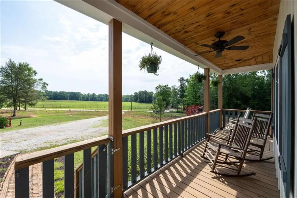 2185 Clotfelter Road Bogart, GA 30622