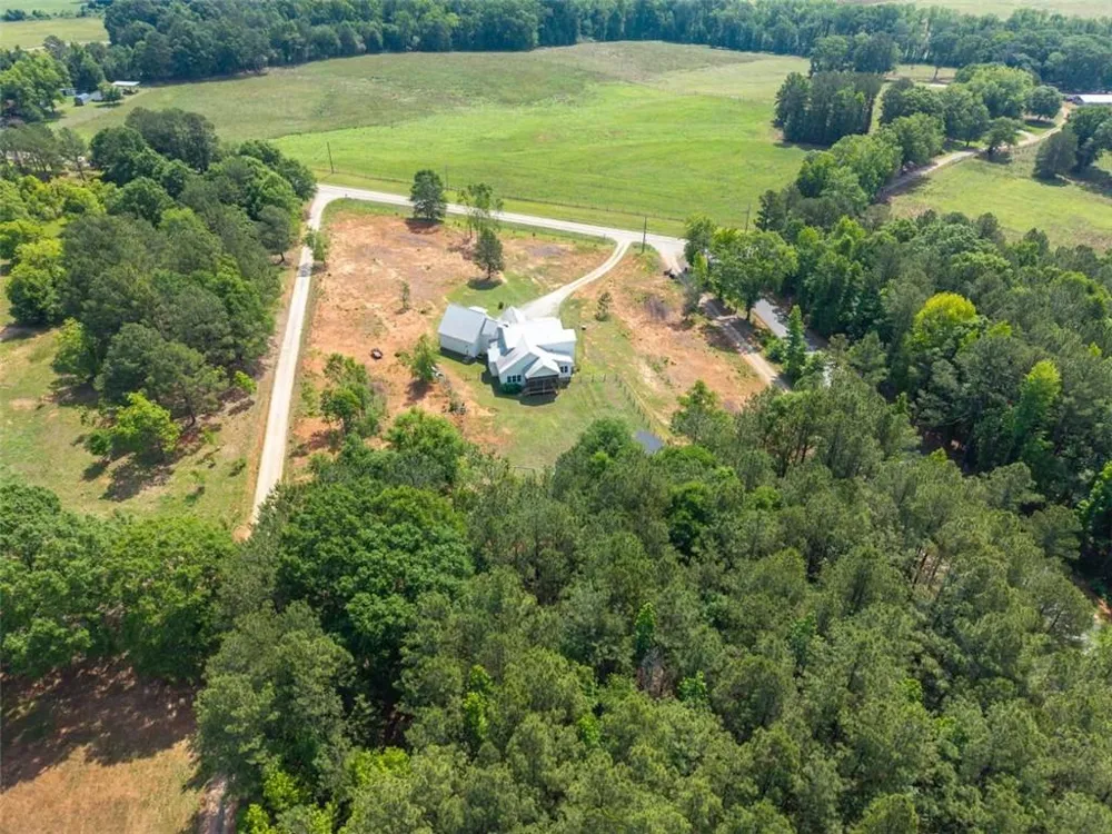2185 Clotfelter Road Bogart, GA 30622