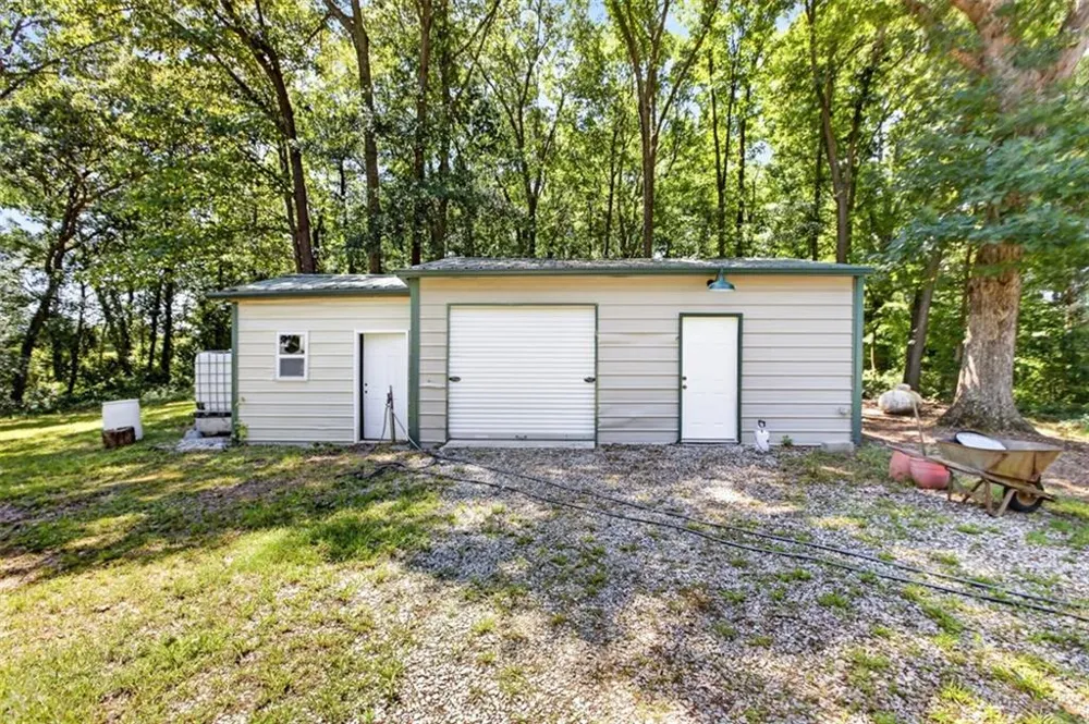 173 Andrews Road Carnesville, GA 30521