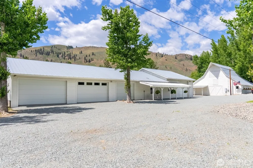 3 A Ross Road Twisp, WA 98856