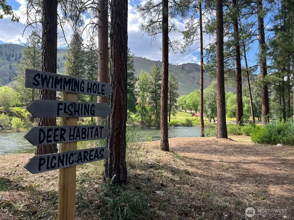 3 A Ross Road Twisp, WA 98856