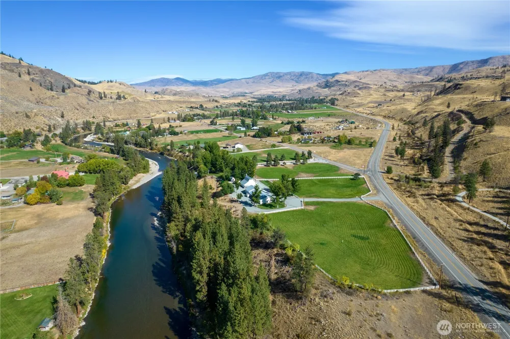 3 A Ross Road Twisp, WA 98856