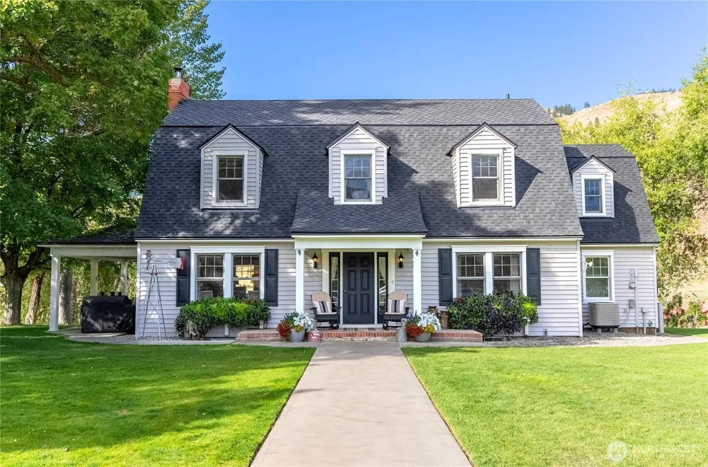 3 A Ross Road Twisp, WA 98856