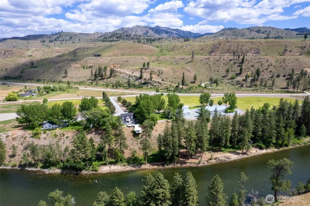 3 A Ross Road Twisp, WA 98856
