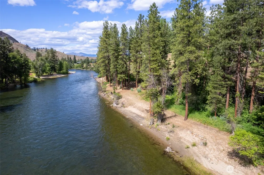 3 A Ross Road Twisp, WA 98856