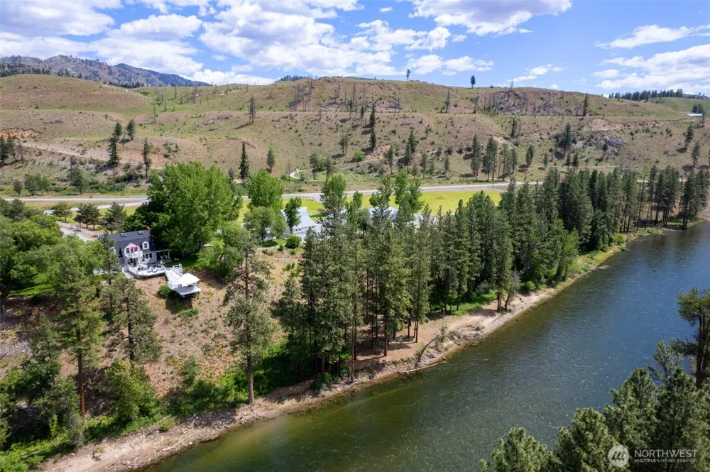 3 A Ross Road Twisp, WA 98856