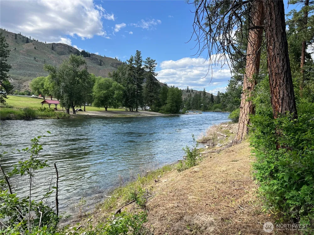 3 A Ross Road Twisp, WA 98856
