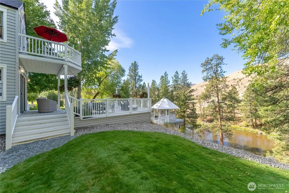 3 A Ross Road Twisp, WA 98856