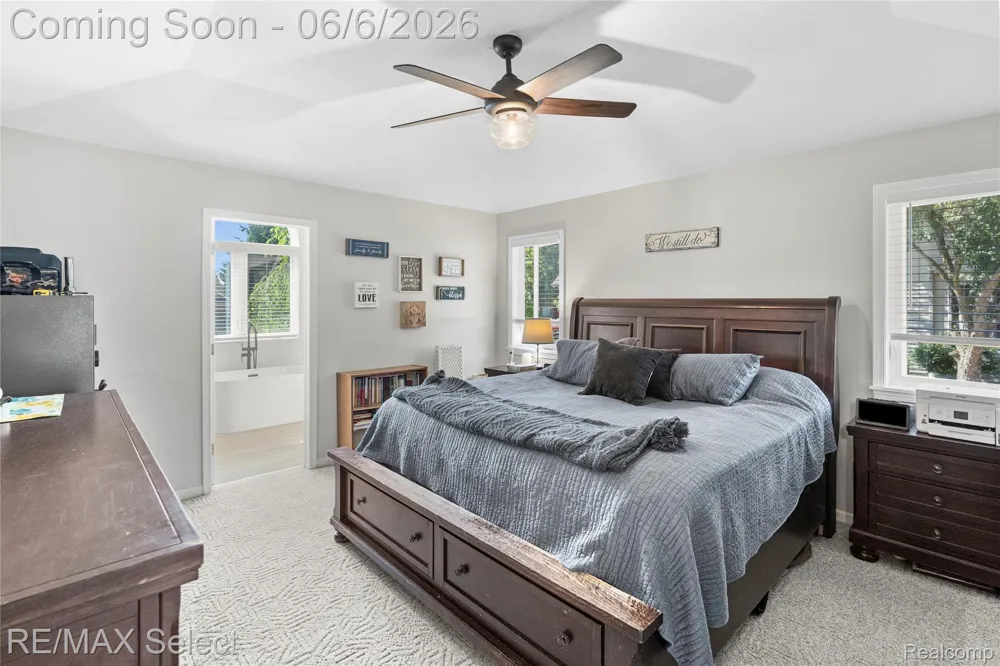 2288 Lost Creek Drive Clayton Charter Township, MI 48433