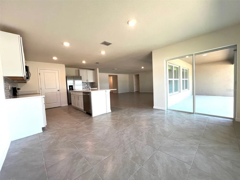 6527 SE 1ST LOOP ocala, FL 34472