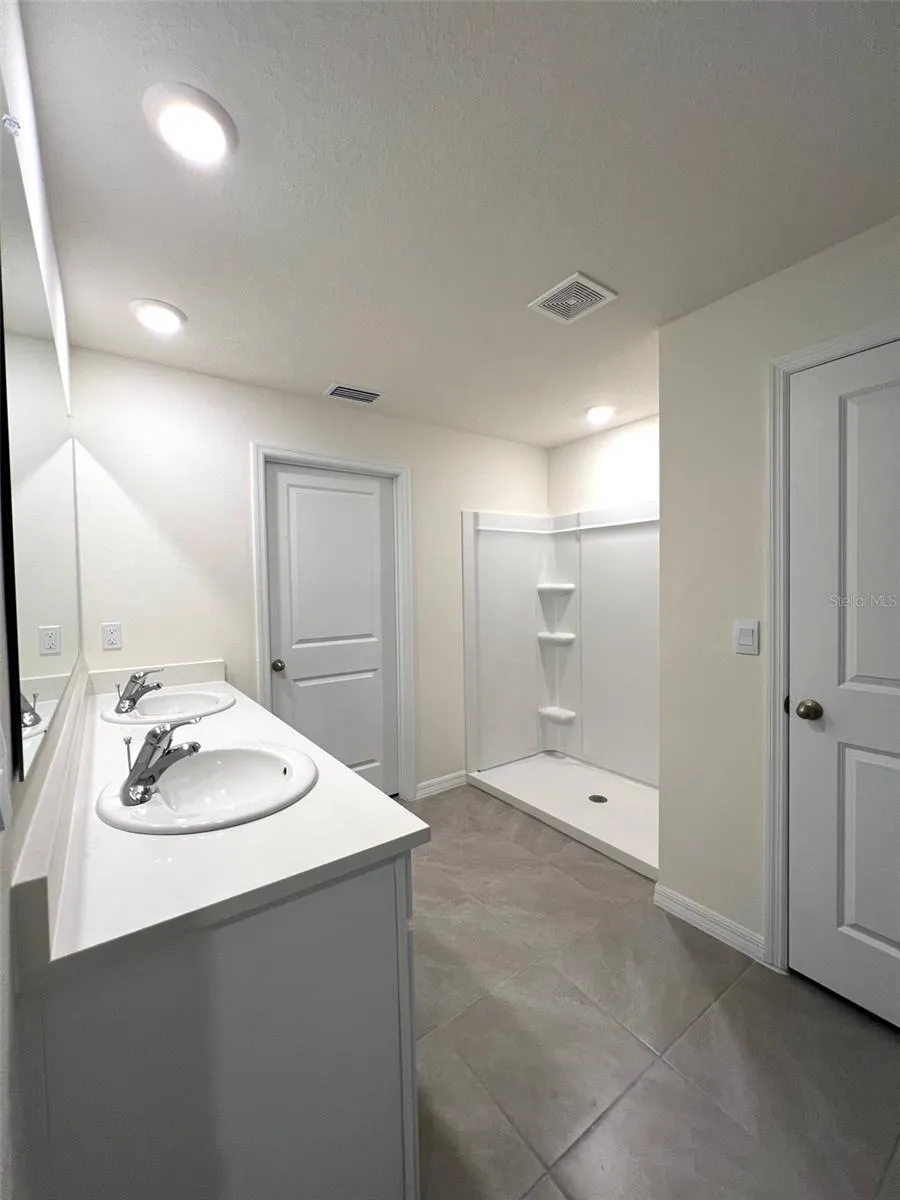 6527 SE 1ST LOOP ocala, FL 34472