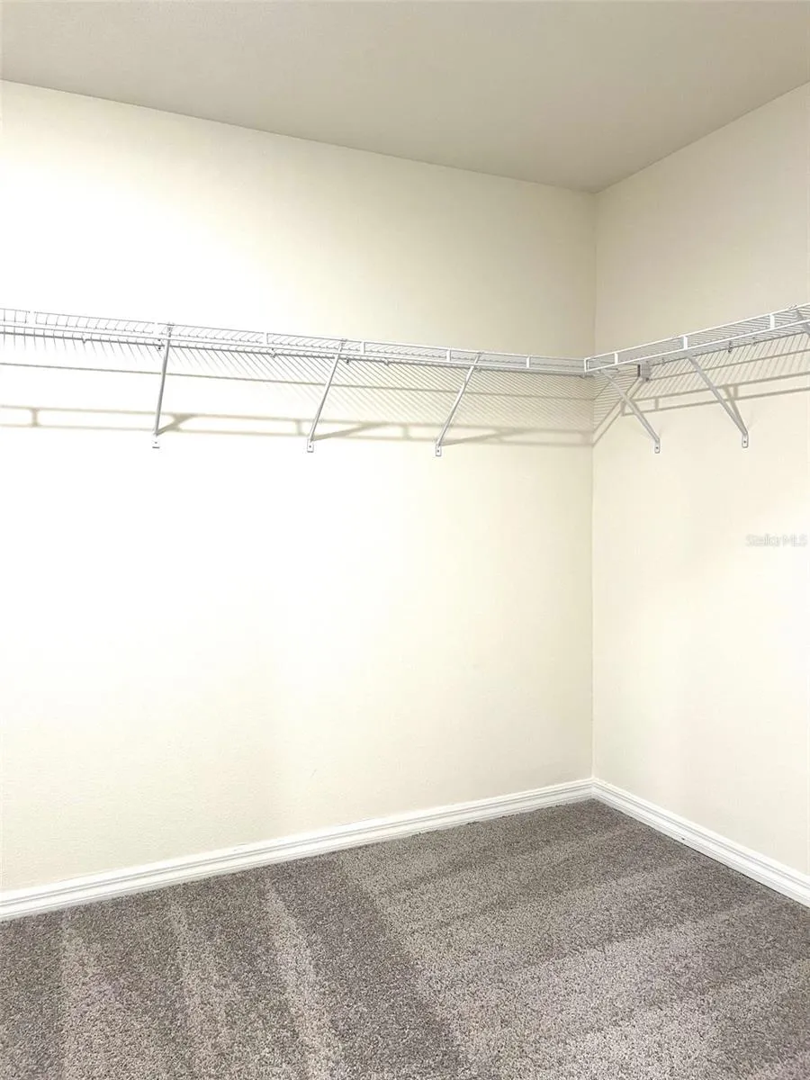 6527 SE 1ST LOOP ocala, FL 34472